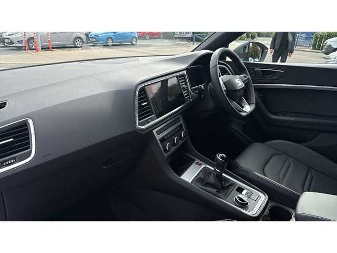 SEAT Ateca 1.5 TSI EVO FR Black Edition 5Dr Estate