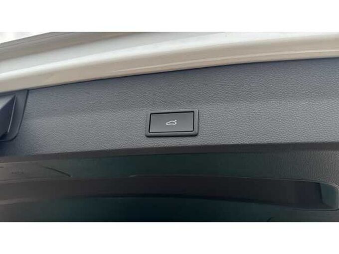 SEAT Ateca 1.5 TSI EVO FR Black Edition 5Dr Estate