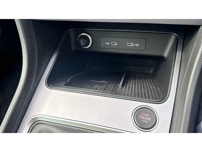 SEAT Ateca 1.5 TSI EVO FR Black Edition 5Dr Estate